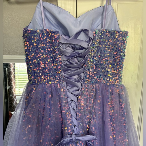 Boutique Dress - Picture 2 of 4